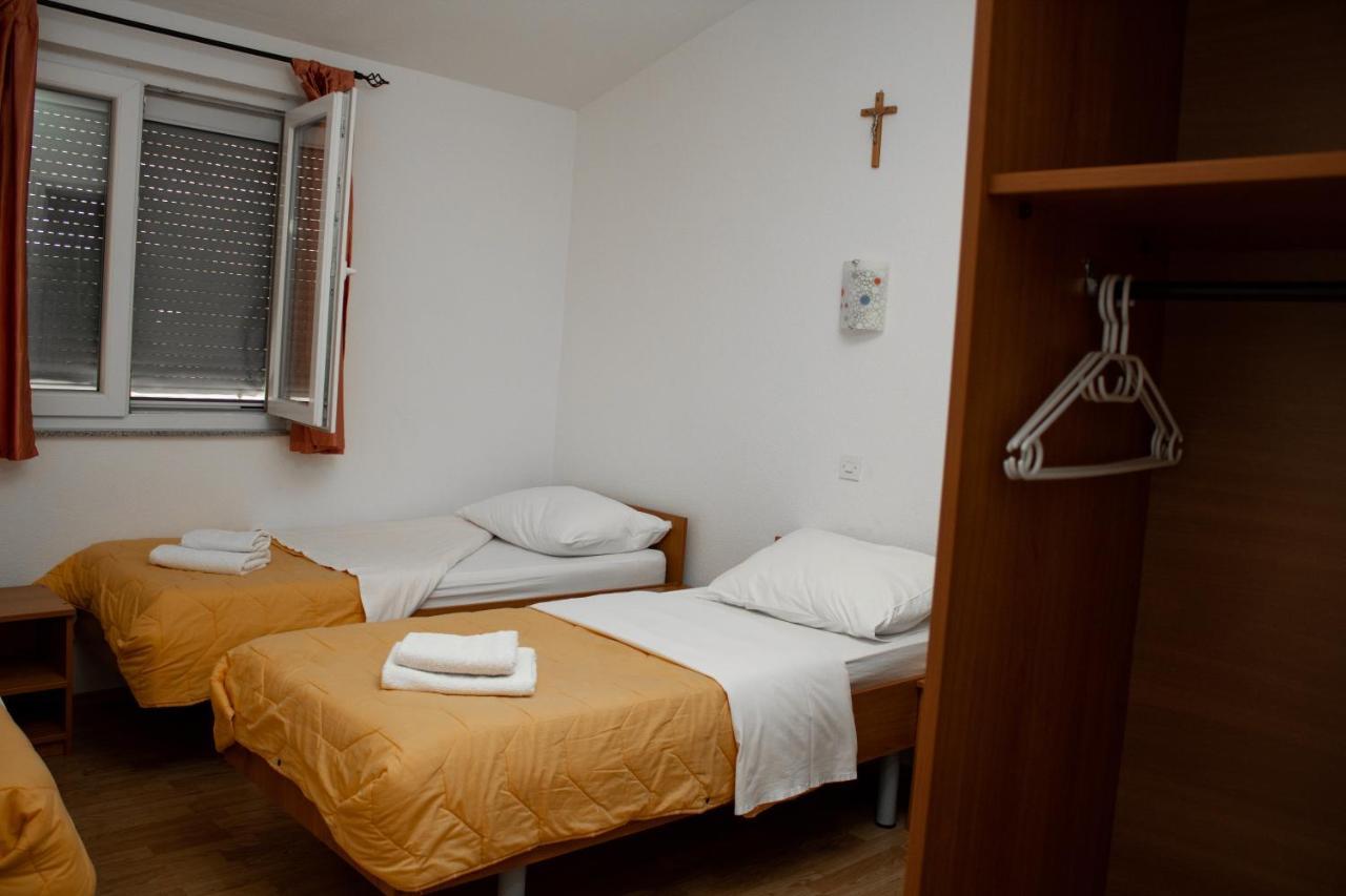 Pansion Milena Hotel Medjugorje Luaran gambar