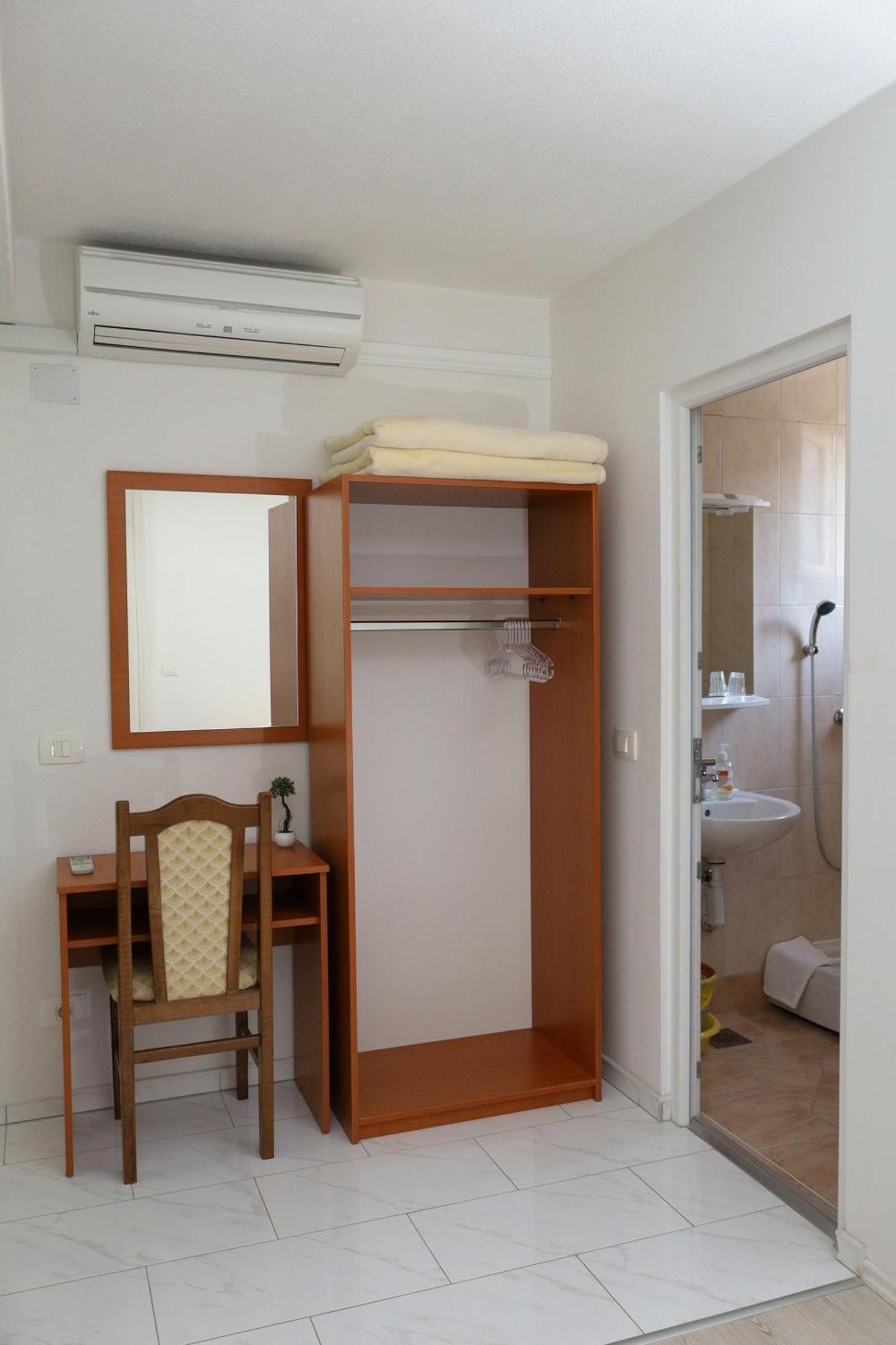 Pansion Milena Hotel Medjugorje Luaran gambar